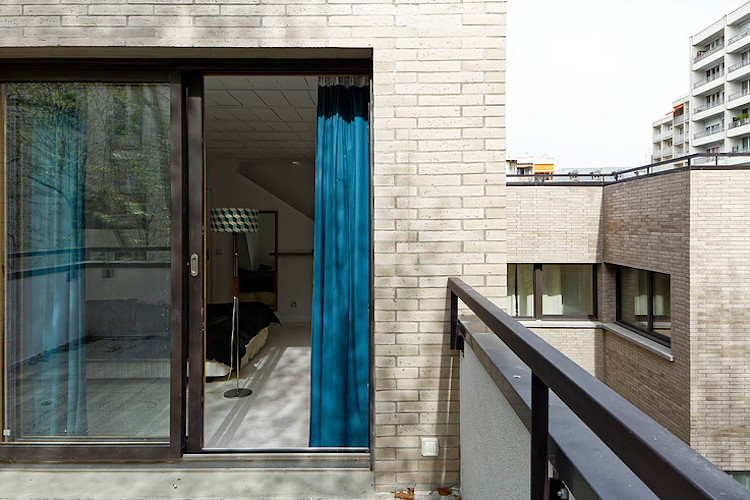 Modern And Minimal Designs Of Parisian Apartment