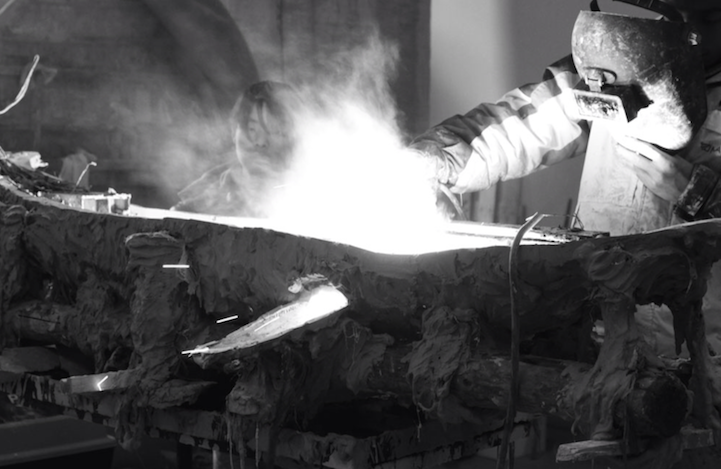 whales sculptures by ruilin wang