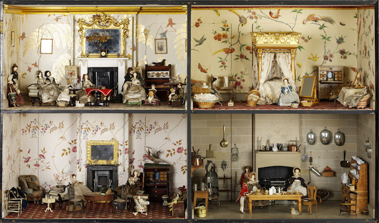 Original Wallpaper In Beautifully Designed Dollhouse