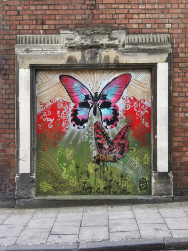 Urban Street Art Butterflies in Bristol (4 pics)