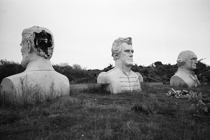 Presidents Park - 43 Giant U.S. President Statues Sit Crumbling in a Virginia Field