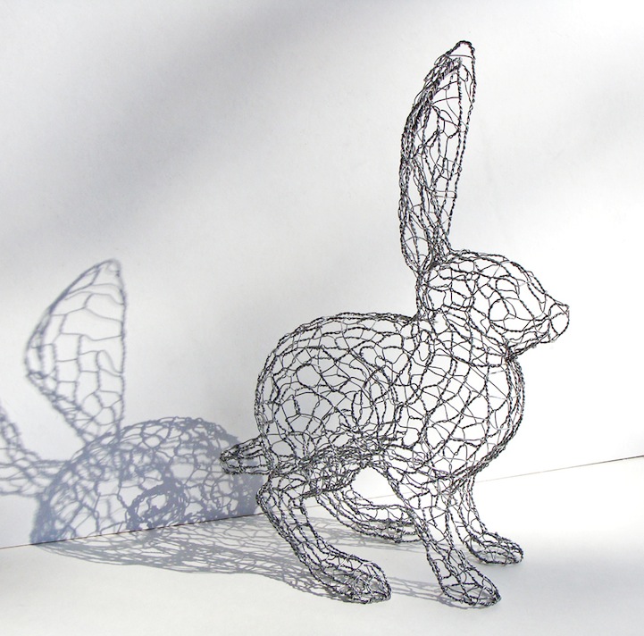 Twisting Wire to Create Cute Animal Sculptures